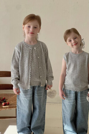 Cotton Multi-meter Girls 2025 Yuan Korean Version Of Girls Spring And Autumn New Hollow Knitted Vest Cardigan Two-piece Jacket