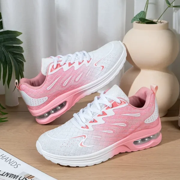 Women's Breathable EVA Sneakers Casual Student Running Shoes Low Top Mesh Outdoor Plus Size Slip-On Sports Shoes Summer