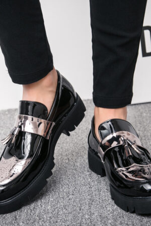 Men's Size 45 Fashionable British Style Casual Leather Shoes Increased Height Slip-On Super Fiber Round Toe Low Heel Rubber Sole