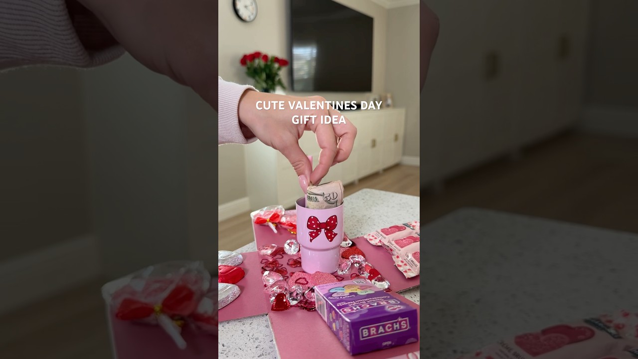 Cute Valentines Day gift idea #valentinegift #cutegifts #diyvalentine #romanticideas #valentinesday